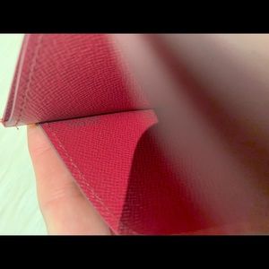 Louis Vuitton Accessories - Louis Vuitton 2019 Monogram Fuchsia Card Holder Louis Vuitton Accessories - Louis Vuitton 2019 Monogram Fuchsia Card Holder